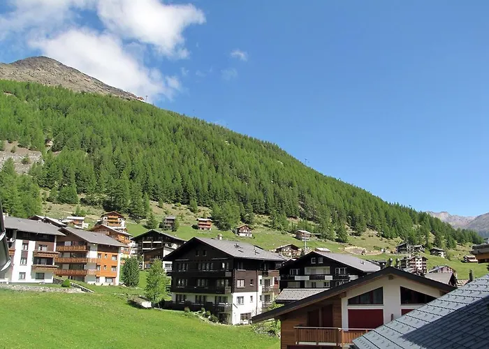 Dominic B Apartament